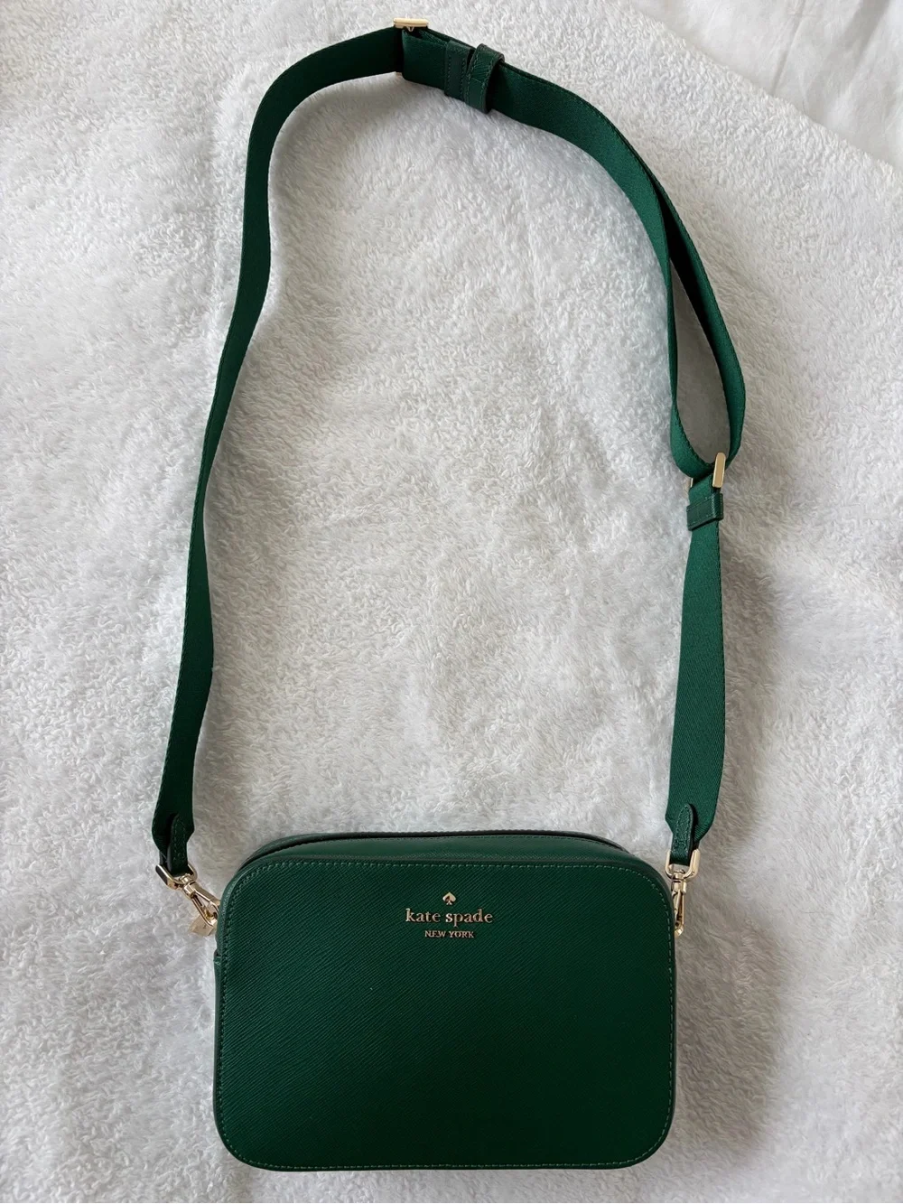 kate spade Green Leather Crossbody Bag with Gold Hardware - Picture 3 of 5